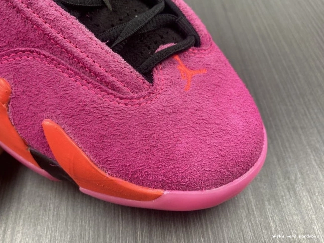 Cheap Husky Jordan Low Pink Shocking 14 (W) DH4121-600 Retro 0704
